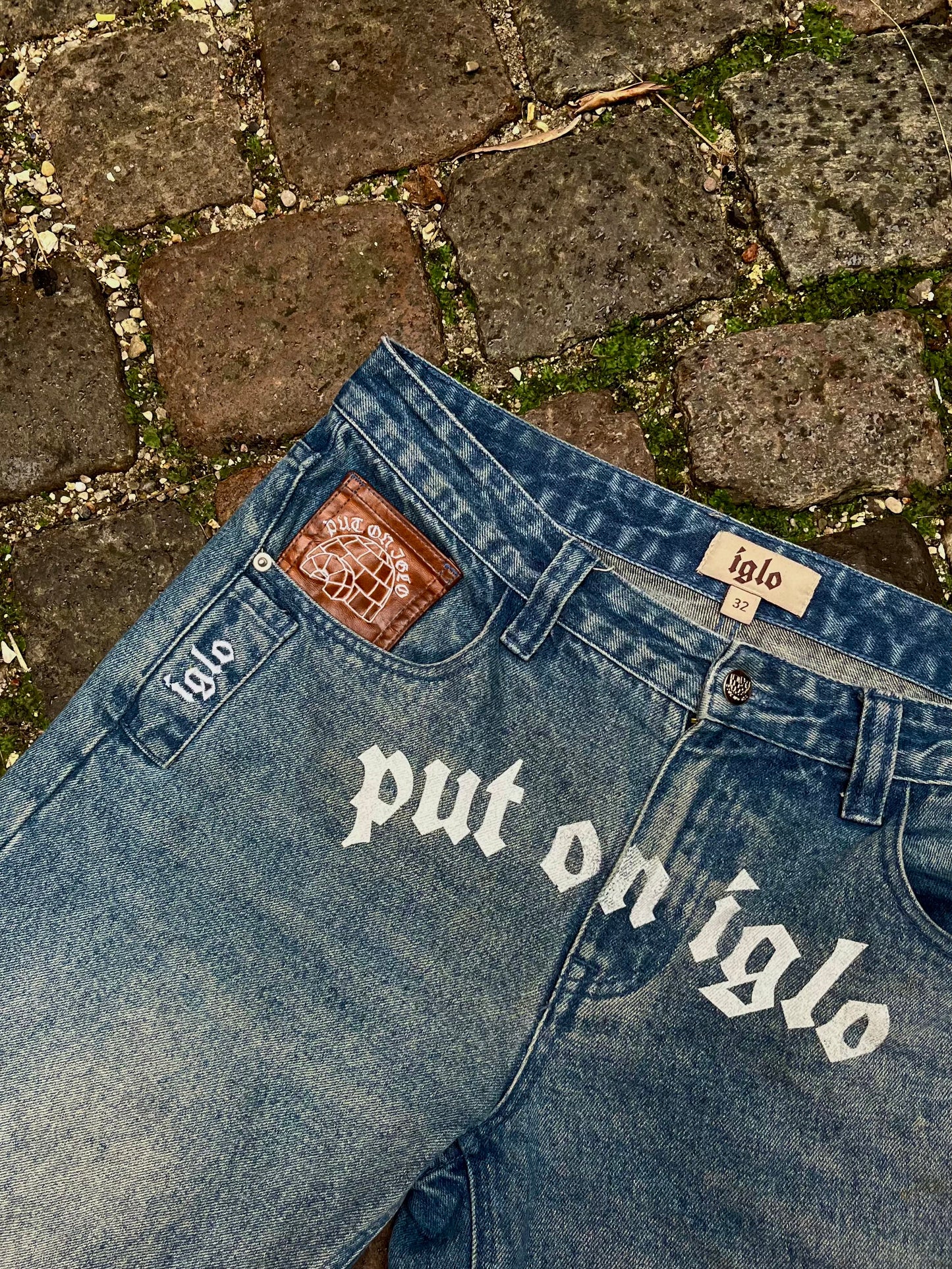 1st edition Jeans